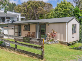 Rewa Rewa Retreat - Tairua Holiday Home